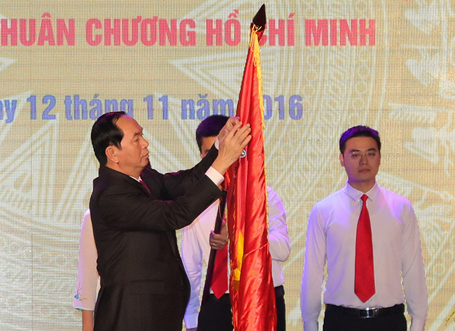 vnu20-206020nam20truyen20thong20truong20dh20tong20hop