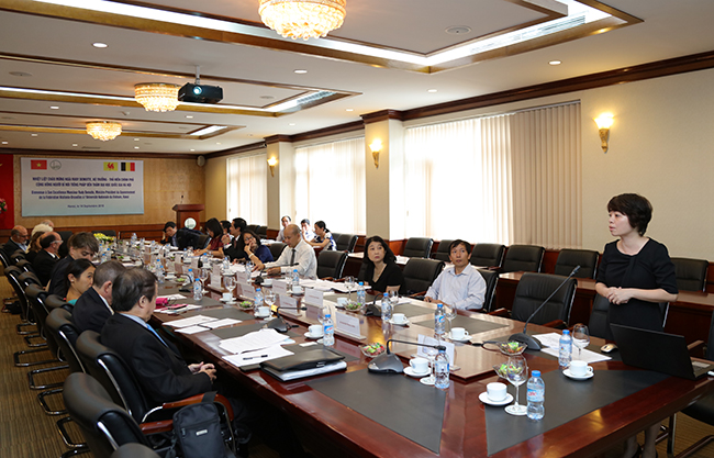 vnu20-20ky20ket20voi20wallonie20c3a2e282ace2809c20bruxelles204