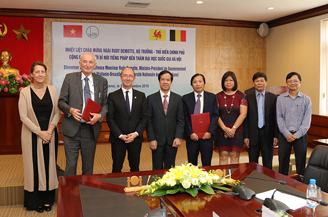 vnu20-20ky20ket20voi20wallonie20c3a2e282ace2809c20bruxelles206