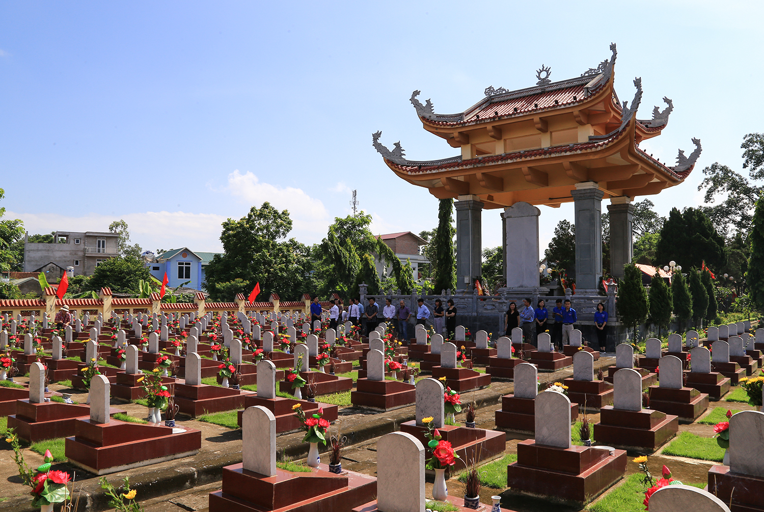 vnu20-20nghia20trang20thach20that20281629