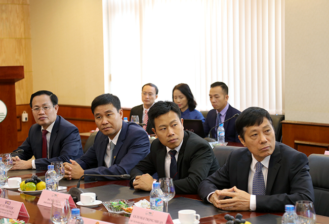 vnu20-20tt20nguyen20xuan20phuc20lam20viec20tai20dhqghn20va20phat20dong20thanh20nien20khoi20nghiep201